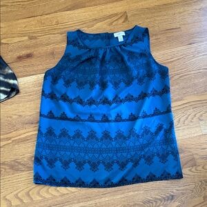 Loft sleeveless blue/black blouse size L
